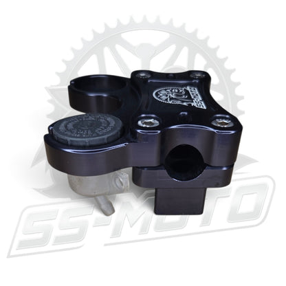 Risers w/ Reservoir Holder
