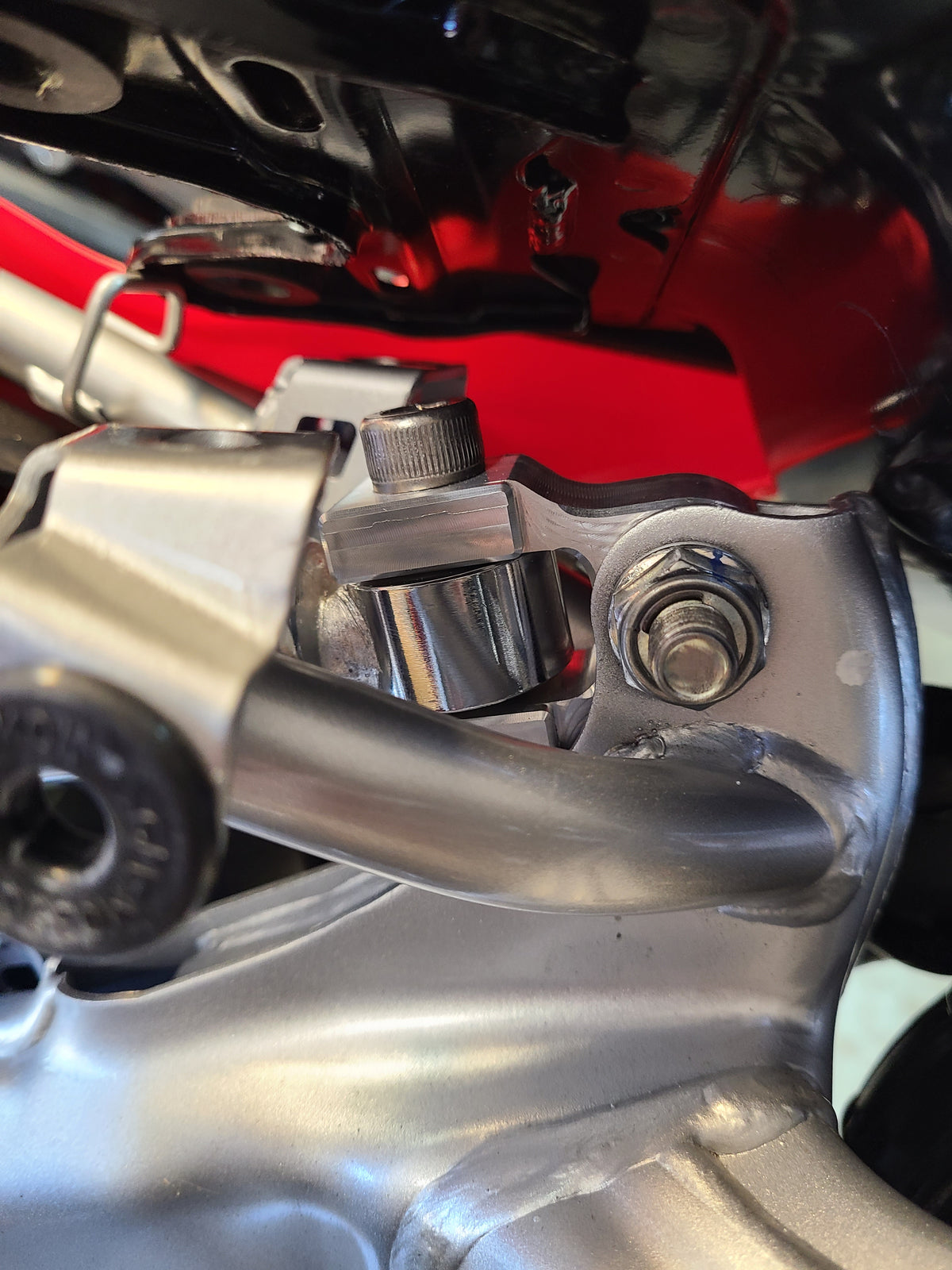 CRF110 REAR SHOCK EXTENDER - SS-MOTO 